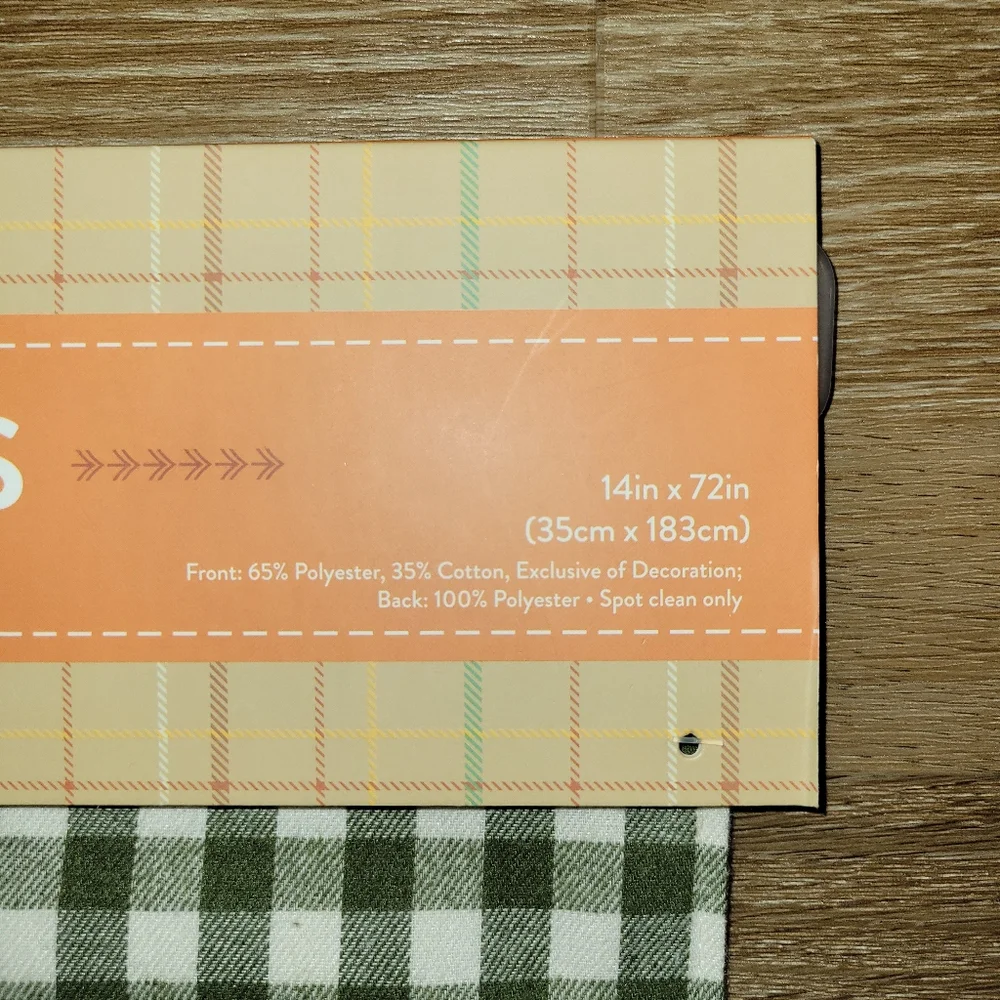Give Thanks Decorative Table Runner 14
